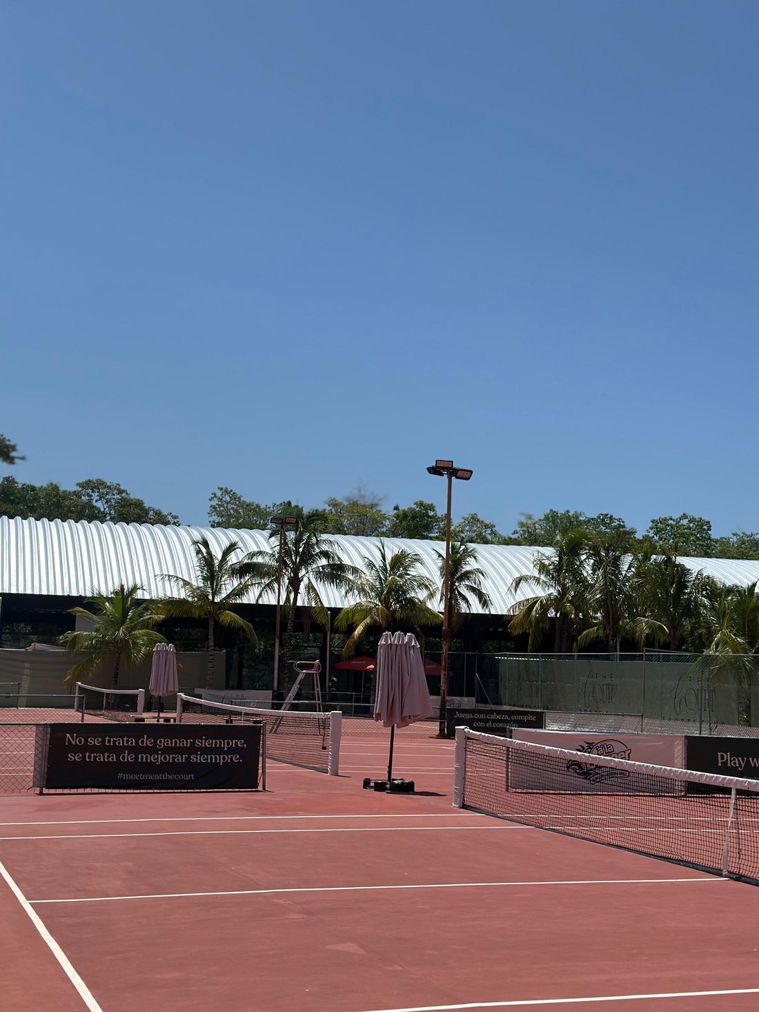Cancha de pádel The Court Sports Club